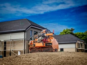 ELIET sėjimo mašina – Greeneris naudojama įranga vejos įrengimui.